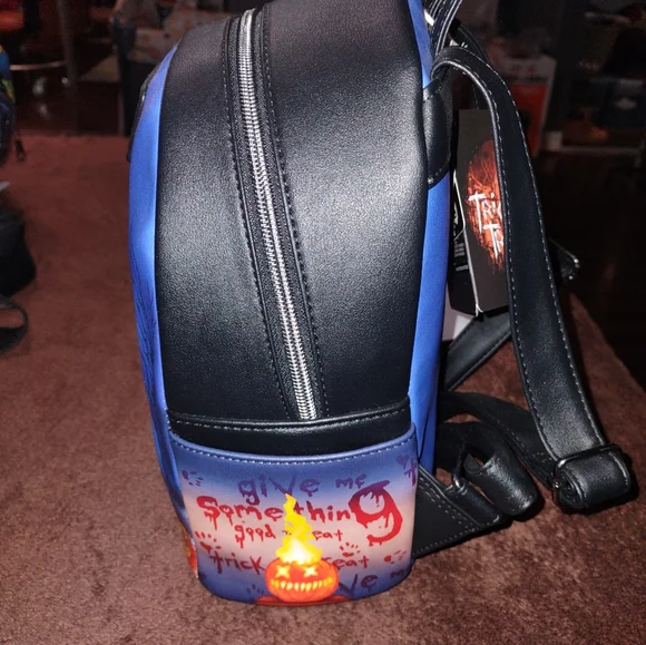 Loungefly glow in the dark mini backpack - Picture 3 of 10